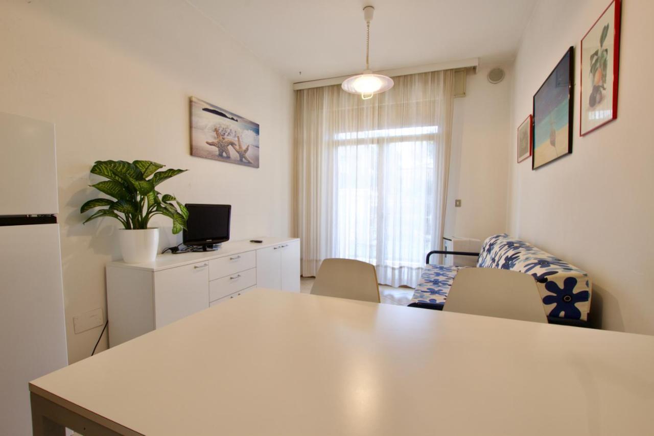 Park Residence 1 - Home Immobiliare Lido di Jesolo Exteriör bild