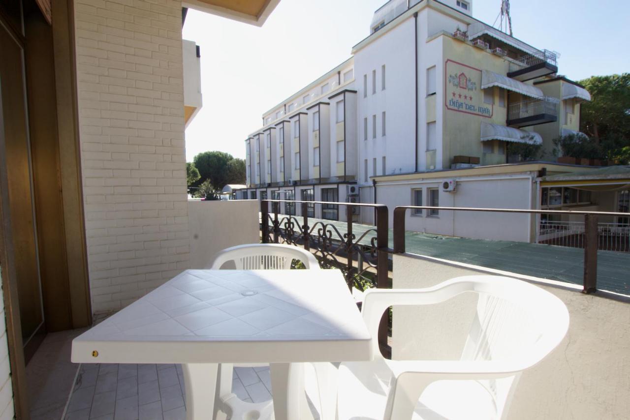 Park Residence 1 - Home Immobiliare Lido di Jesolo Exteriör bild